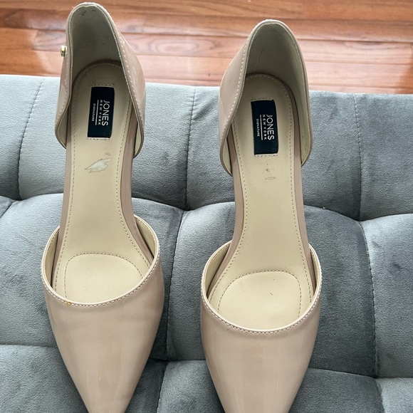 Jones New York Pumps - Picture 3 of 4